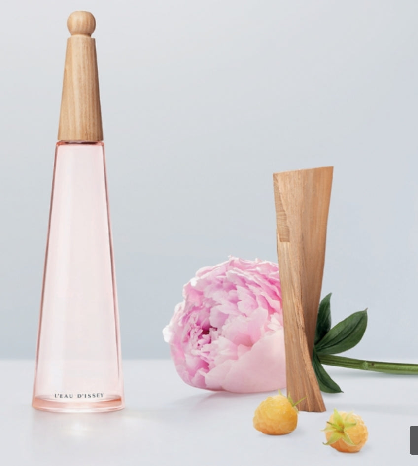 Issey Miyake L’Eau d’Issey Pivoine – Eau de Toilette Intense Femme