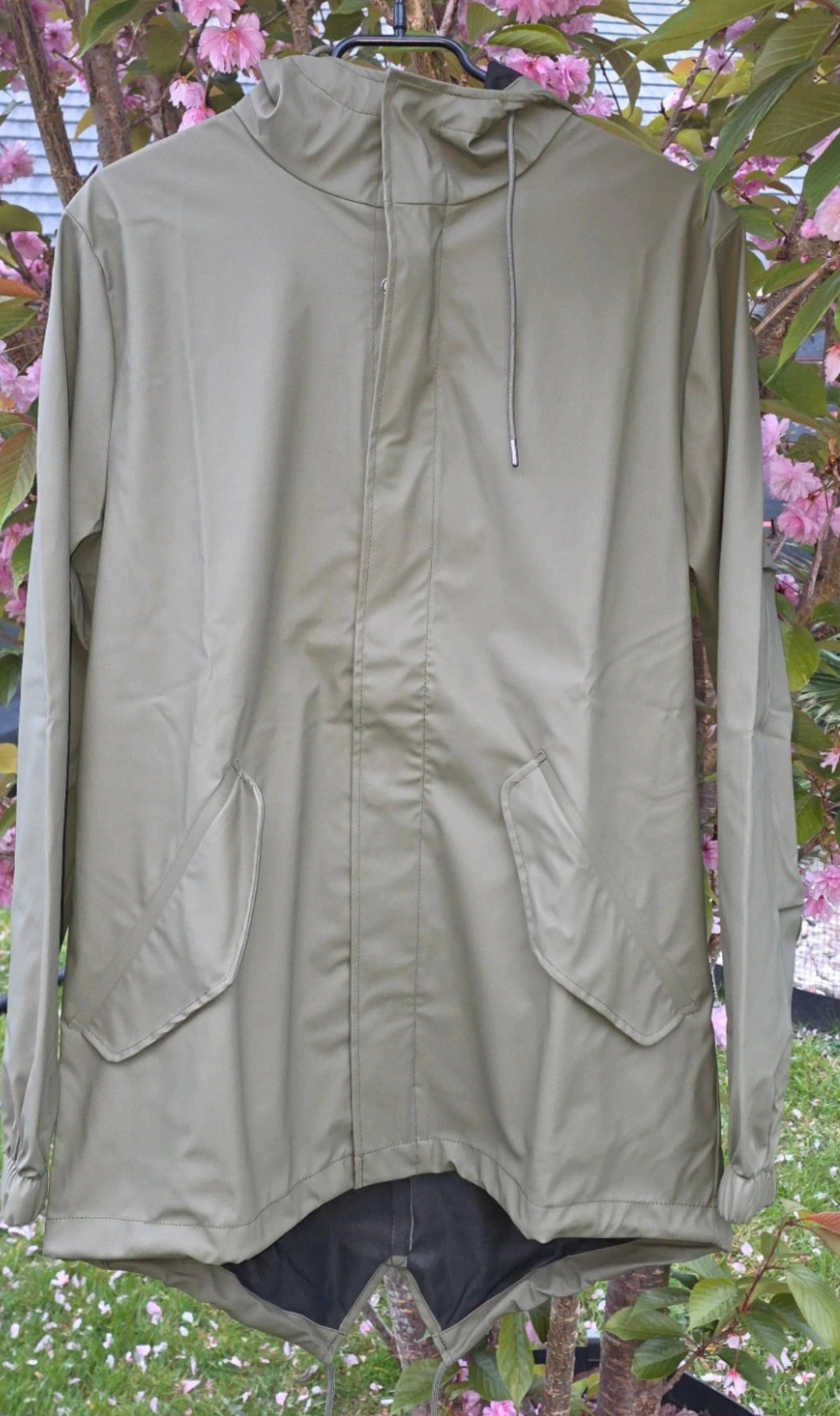 Veste RAINS Fishtail Parka Vert Sauge XS – Imperméable Unisexe Neuve