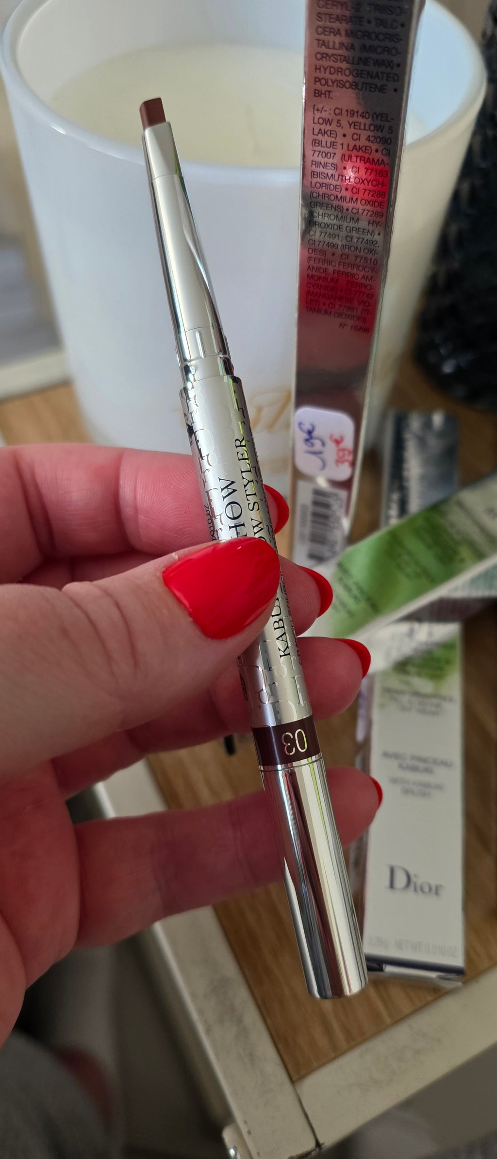 DIORSHOW KABUKI BROW STYLER DIOR 03 BROWN – SOURCILS PARFAITS LONGUE TENUE