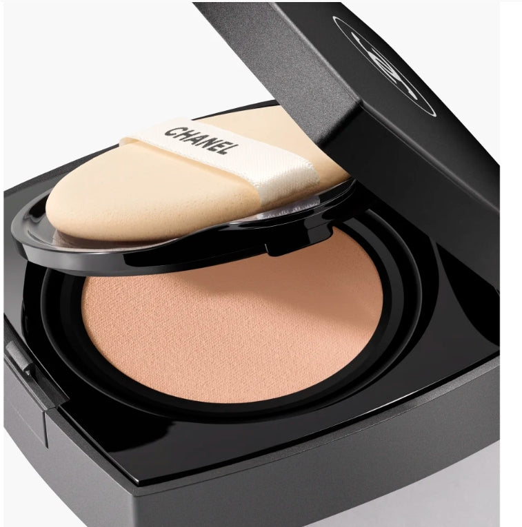 CHANEL Ultra Le Teint Touch Foundation – Fond de Teint Cushion Longue Tenue – Teintes Variées